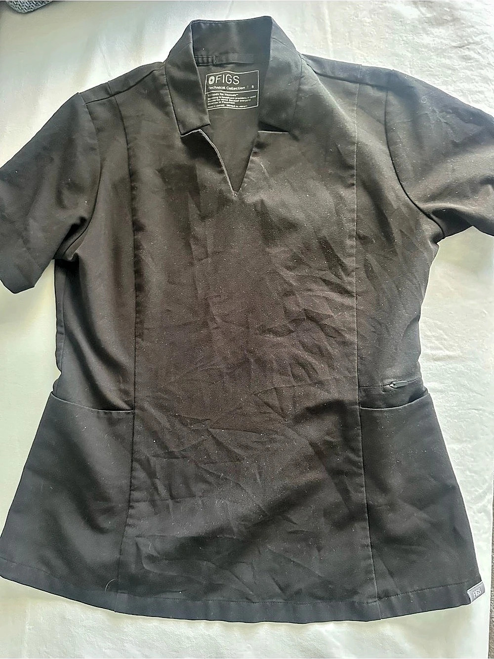 FIGS Casma Scrub Top Black